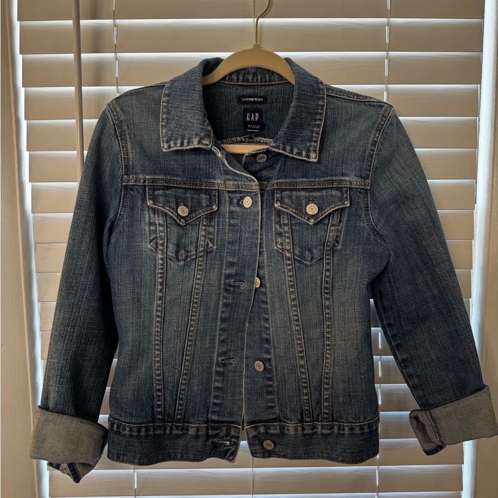 GAP Women's Y2K Denim Jacket